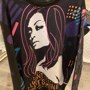 Empire sweatshirt size M